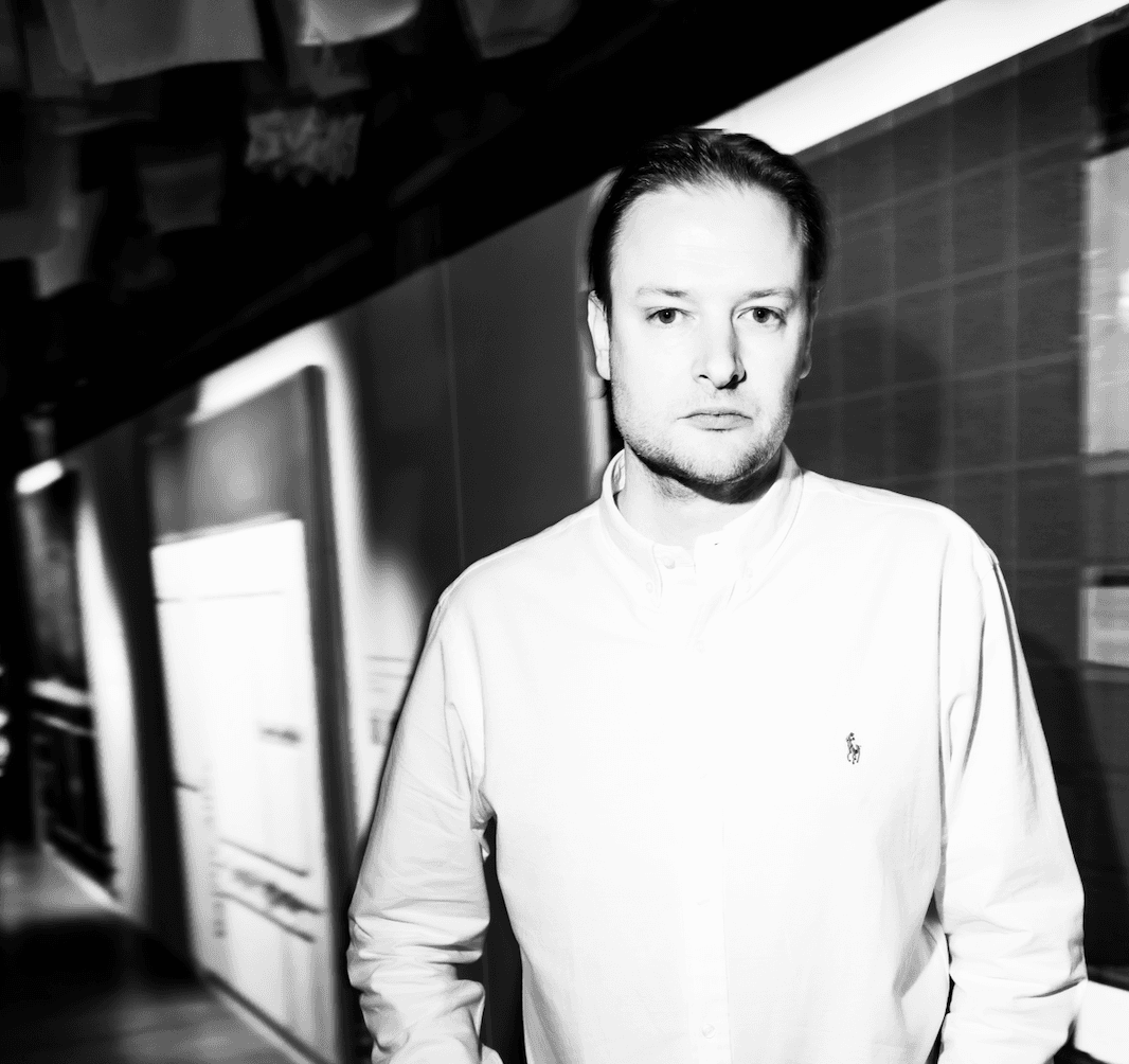 Portrait of Simon Denny, contemporary artist working with computational processes